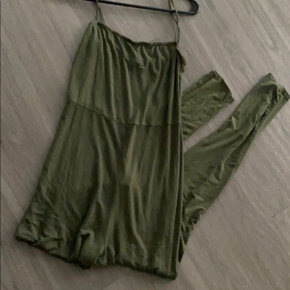 Green cute jumpsuit ! Goes with everything!